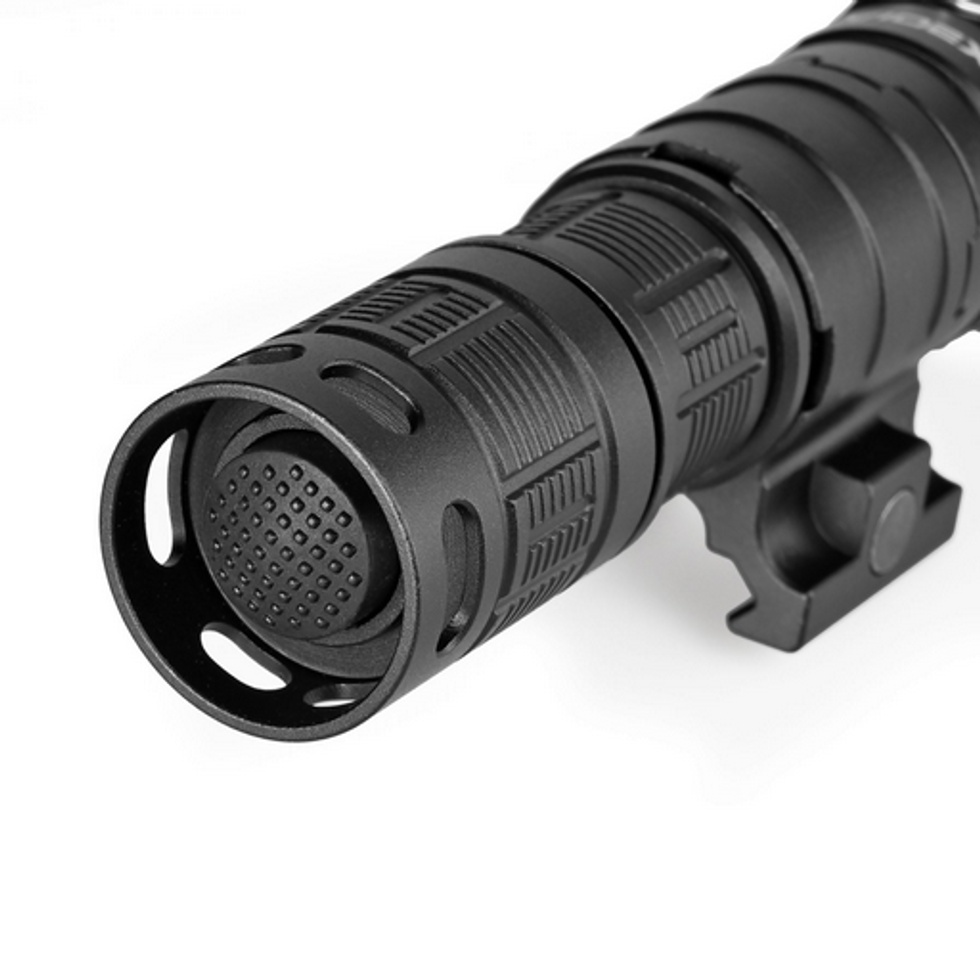 TACTICAL LED EL FENERİ 1000 LÜMEN 5000K DOĞAL BEYAZ IŞIK